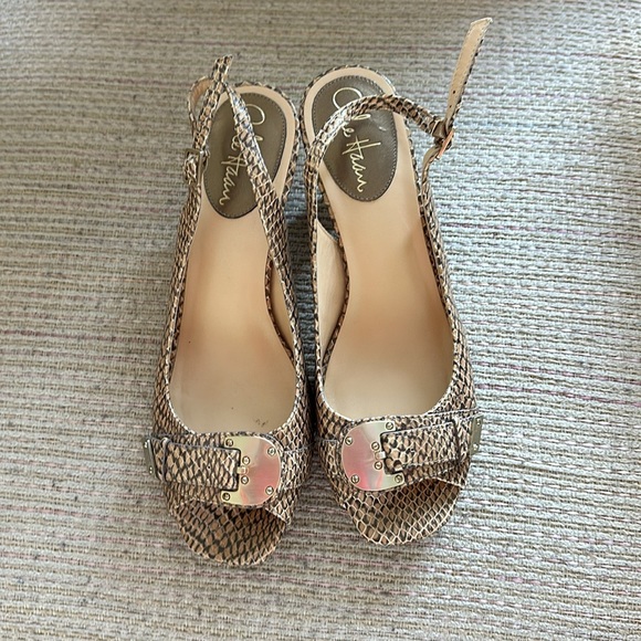 Cole Haan Snakeskin Kitten Heels 7.5 - Picture 5 of 12